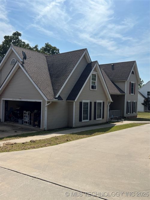 409 Wildflower Run, Bristow, OK, 74010-1841 | Card Image