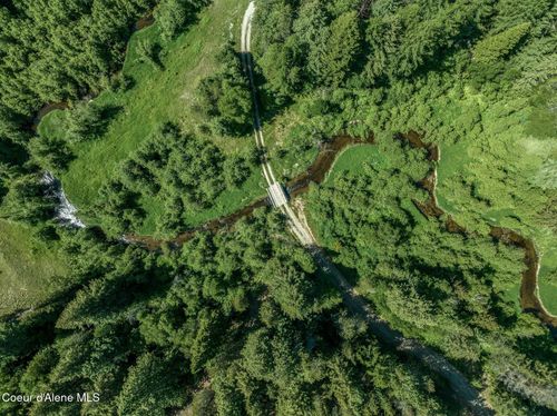 253 Shiloh Loop, Naples, ID, 83847-5318 | Card Image