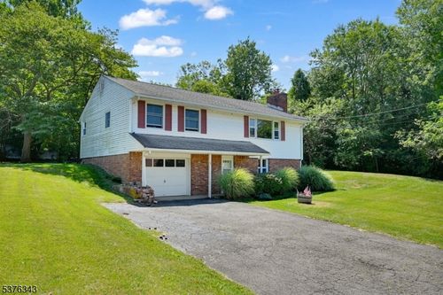 14 Lincoln Ave, West Milford, NJ, 07480-2106 | Card Image