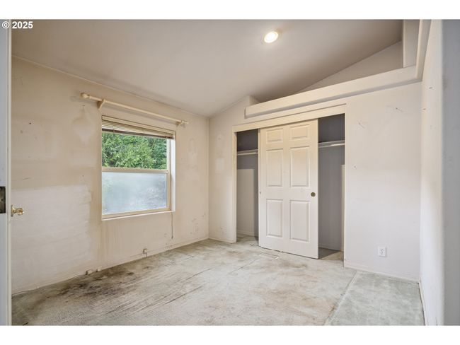 25482 E Cedar Glen Loop, House other with 3 bedrooms, 2 bathrooms and 2 parking in Welches OR | Image 4