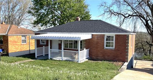 310 Bost Dr, West Mifflin, PA, 15122-2513 | Card Image