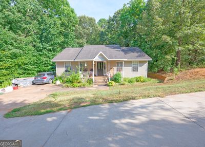 426 Arrowhead Drive, House other with 3 bedrooms, 2 bathrooms and null parking in Lavonia GA | Image 2