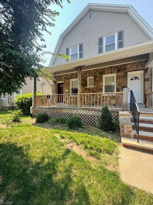 2-201 Eagle Rock Ave, Roseland, NJ, 07068-1713 | Card Image
