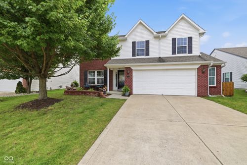 77 Fillmore Way, Westfield, IN, 46074-8157 | Card Image