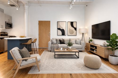 110a-420 S Clinton Street, Chicago, IL, 60607 | Card Image