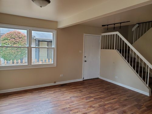 2-19135 Pine Dr, Country Club Hills, IL, 60478-5868 | Card Image