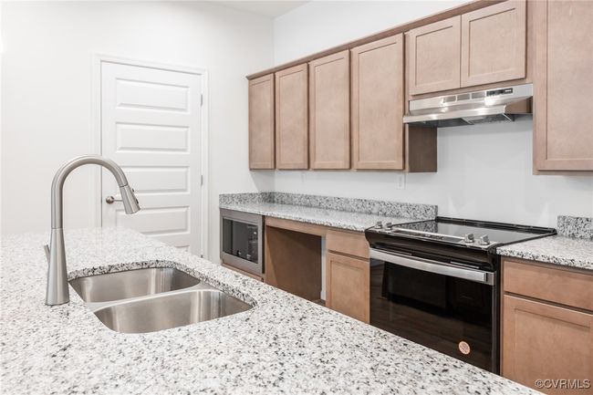 UNIT-103 - 5301 Twisting Vine Ln, Condo with 1 bedrooms, 2 bathrooms and null parking in Glen Allen VA | Image 7