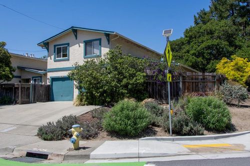 5489 Soquel Dr, Soquel, CA, 95073 | Card Image