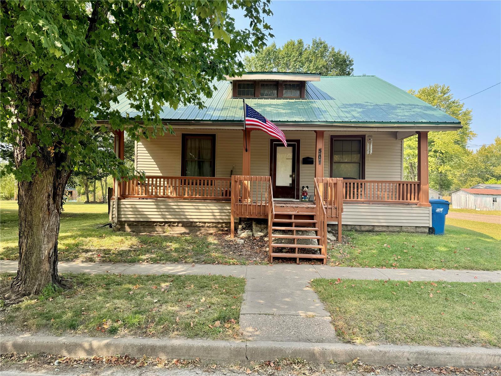 4th St, Canton, MO 63435