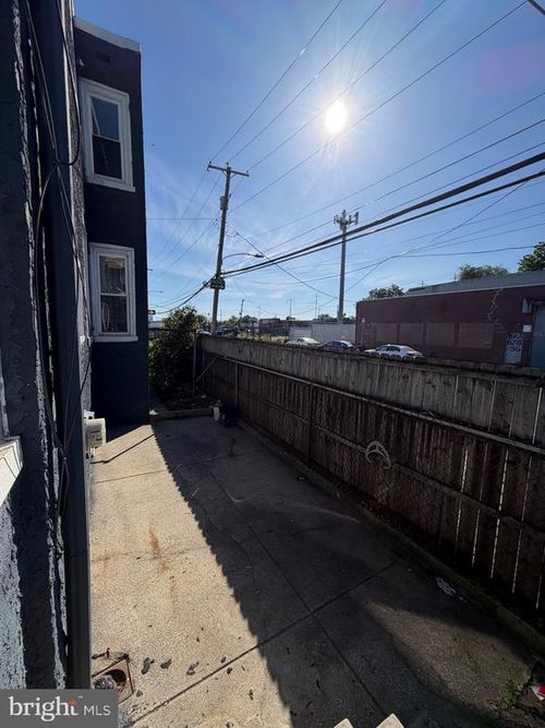 2246 S Felton St, PHILADELPHIA, PA, 19142-2306 | Card Image