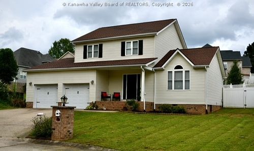 204 Gabrielle Ct, Hurricane, WV, 25526-9167 | Card Image