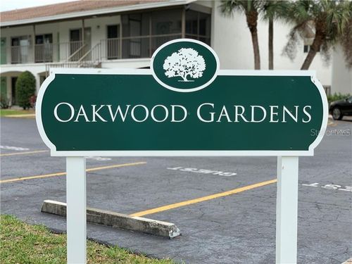 b10-4035 S School Ave, SARASOTA, FL, 34231-4548 | Card Image