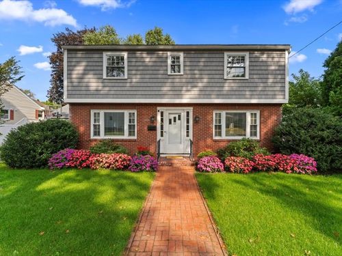 89 Puritan Dr, Quincy, MA, 02169-1723 | Card Image