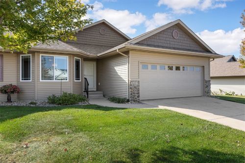 3455 Granger Ave, Marion, IA, 52302-2000 | Card Image