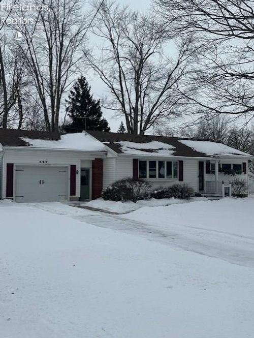 157 E Ottawa Street, Oak Harbor, OH, 43449 | Card Image