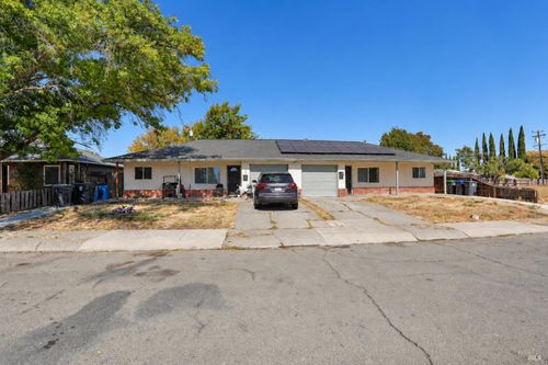 1722 Indiana St, Fairfield, CA, 94533-4551 | Card Image