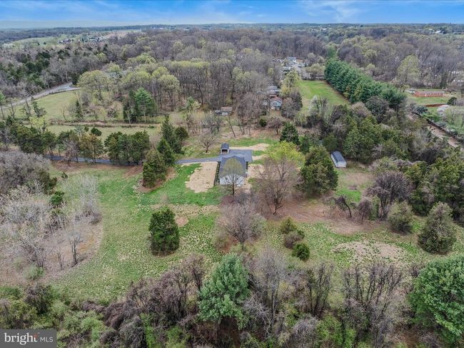 89 Morgan Grove Rd, Home with 4 bedrooms, 3 bathrooms and null parking in SHEPHERDSTOWN WV | Image 58