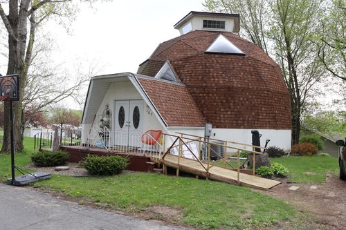 105 E Green Avenue, Kellogg, MN, 55945 | Card Image