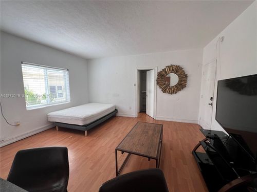 apt-9-7920 Harding Ave, Miami Beach, FL, 33141-1683 | Card Image