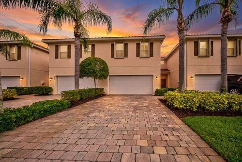 6463 Azura Lake Rd, Greenacres, FL, 33463-9355 | Card Image