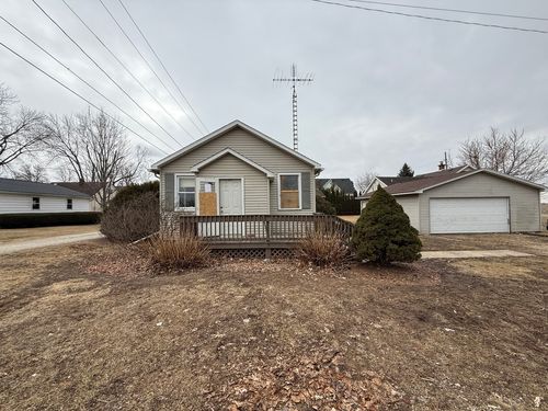 431 W Cedar St, Ladd, IL, 61329-9003 | Card Image