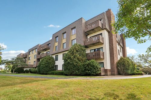 unit-4410-12900 W Heiden Cir, Lake Bluff, IL, 60044-1077 | Card Image