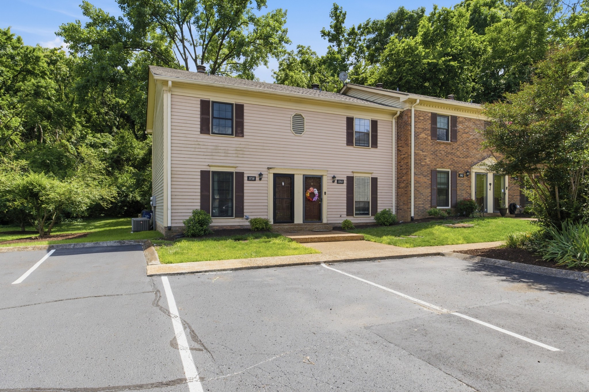 Residential in Brentwood 3