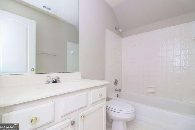 7045 Threadstone Overlook, House other with 4 bedrooms, 3 bathrooms and 2 parking in Johns Creek GA | Image 30