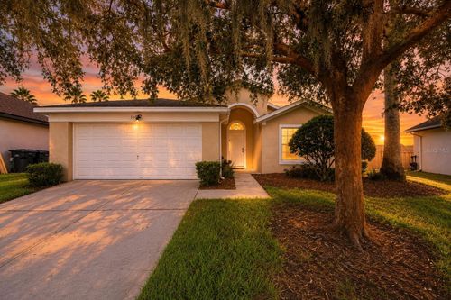 510 Castlemain Cir, DAVENPORT, FL, 33897-0529 | Card Image