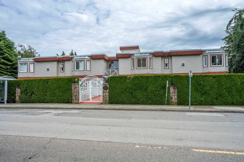 201-14934 Thrift Ave, White Rock, BC, V4B2J9 | Card Image