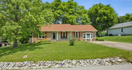 735 Jace Dr, Clarksville, TN, 37040-6011 | Card Image