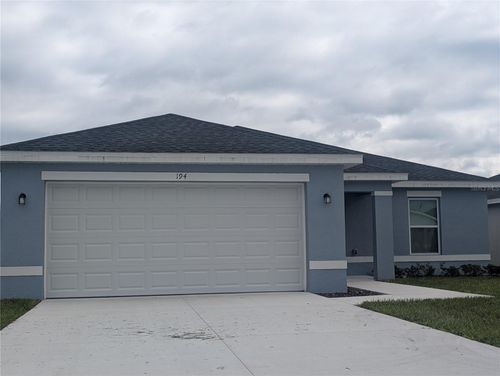 194 Jessamine Ln, Lady Lake, FL, 32159-5126 | Card Image