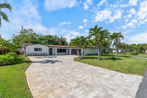 714 Sw 25th Ave, Boynton Beach, FL, 33435-6738 | Card Image