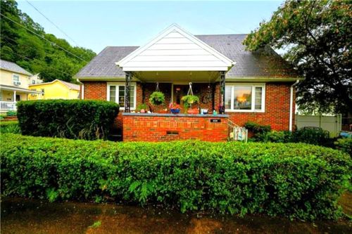 608 8th St, Ford City, PA, 16226-1141 | Card Image