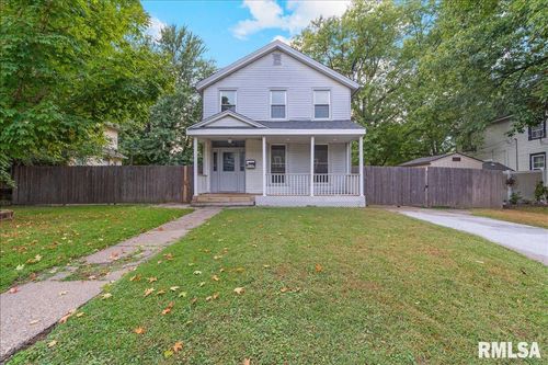 1220 College Ave, Davenport, IA, 52803-4148 | Card Image