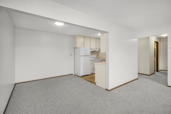APT-208 - 4370 Brookside Ct, Condo with 1 bedrooms, 1 bathrooms and null parking in Edina MN | Image 7