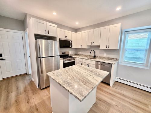 3-73 Vernon St, Providence, RI, 02903-3049 | Card Image