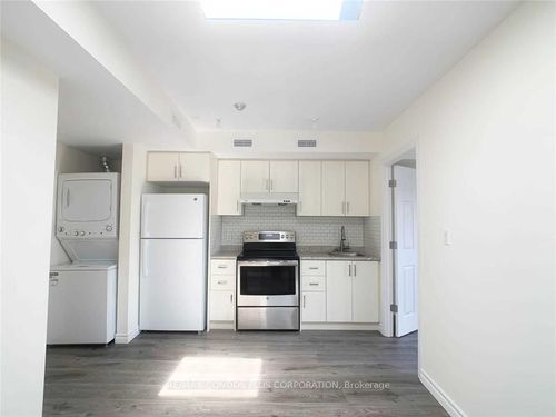 3b-721 Danforth Ave, Toronto, ON, M4J1L2 | Card Image