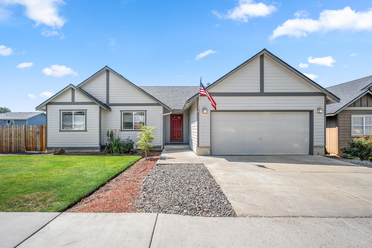 Peridot Ave, Redmond, OR 97756