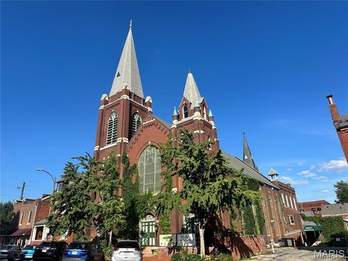 1808 S 9th St, Saint Louis, MO, 63104-3904 | Card Image