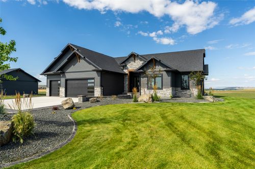 10 Rock Quarry Ln, Great Falls, MT, 59405-8042 | Card Image