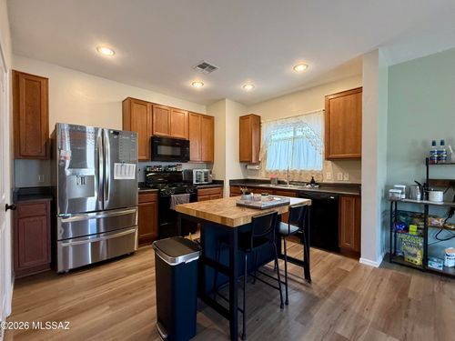 8361 W Screech Owl Drive, Tucson, AZ, 85757 | Card Image