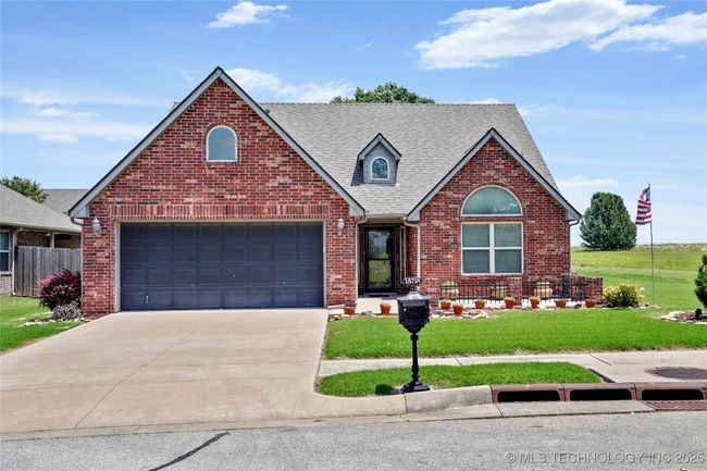 15715 S Broadway St, House other with 3 bedrooms, 2 bathrooms and null parking in Glenpool OK | Image 11