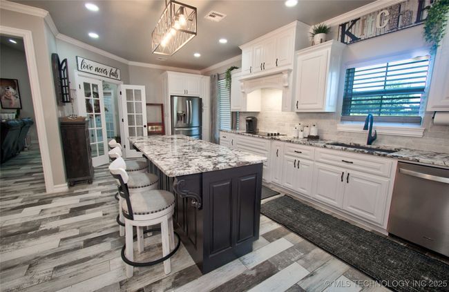 Entertain while you cook! | Image 15