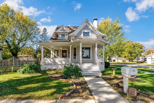 407 N Harris St, Bourbon, IN, 46504-1503 | Card Image