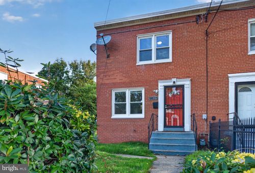 1017 Booker Dr, CAPITOL HEIGHTS, MD, 20743-1823 | Card Image