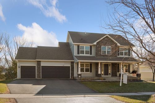 260 Liberty Heights Dr, Chaska, MN, 55318-4631 | Card Image