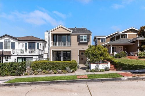 703 Poinsettia Ave, Corona del Mar, CA, 92625 | Card Image