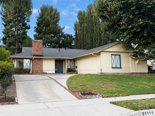 21115 Altena Dr, Santa Clarita, CA, 91350-1816 | Card Image