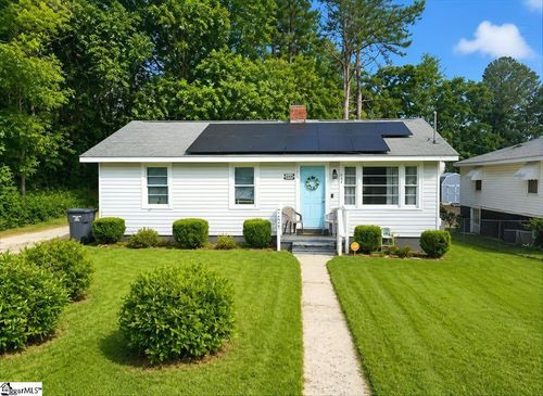 207 Pridmore Street, Laurens, SC, 29360 | Card Image